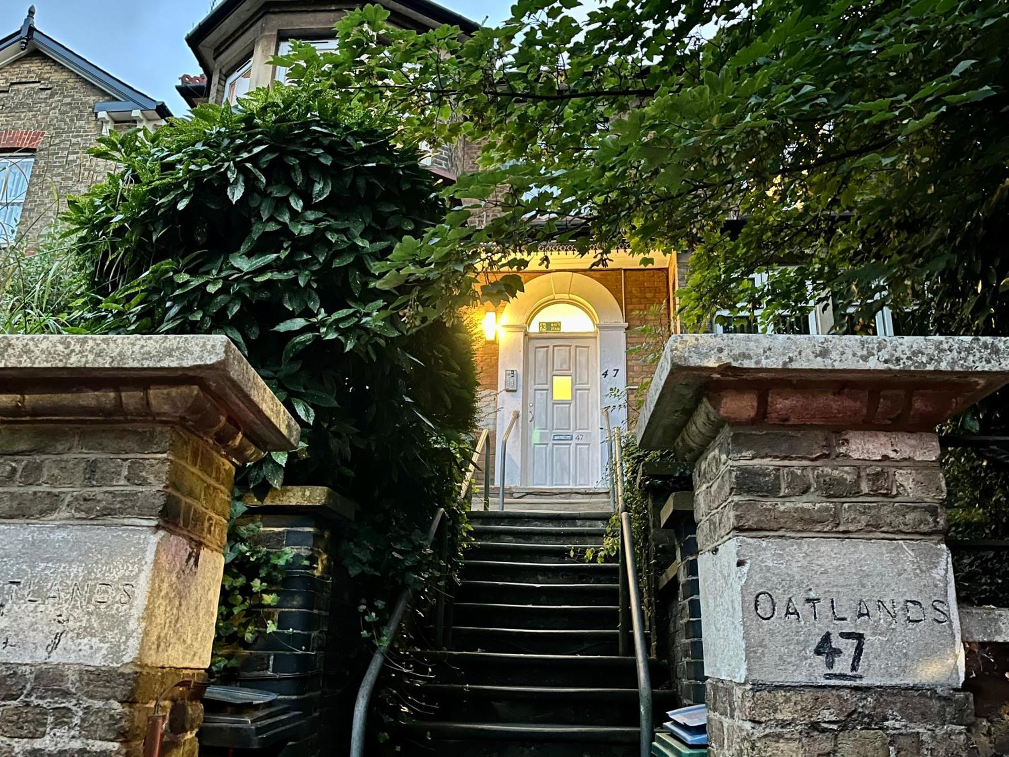 Modern Flat With Garden- 10Min Uber To Harry Potter Studios Watford  Extérieur photo